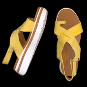 Adrienne VITTADINI  panther style sport cork Sandals women’s size 8.5